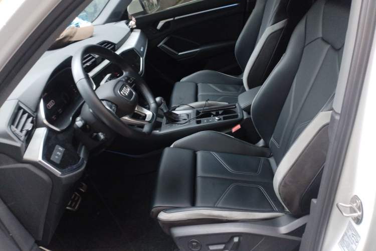 Used Audi Q3 2024 35 TFSI Fashion Dynamic Edition Left Front Seat