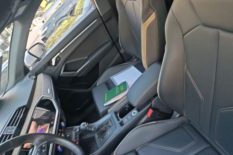 Used Audi Q3 2024 35 TFSI Stylish and Elegant Edition Left Front Seat