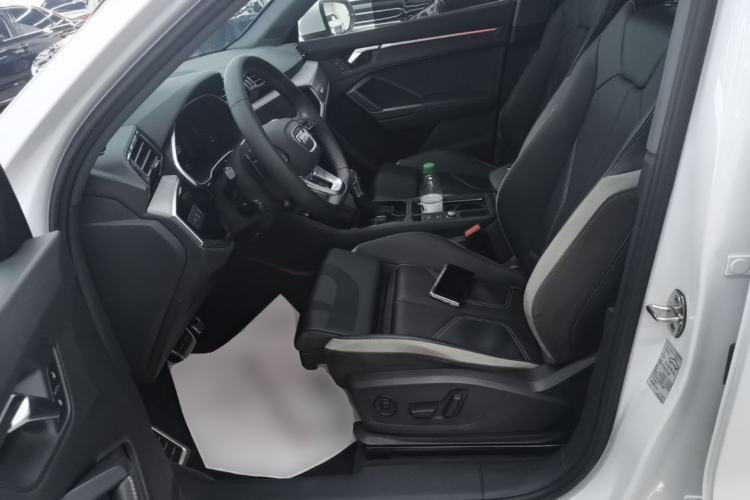 Used Audi Q3 2024 35 TFSI Fashion Dynamic Edition Left Front Seat