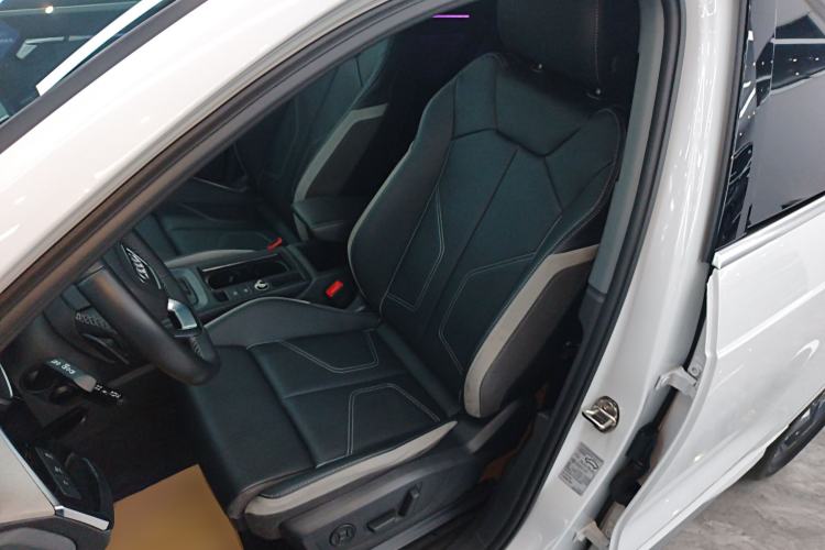 Used Audi Q3 2024 35 TFSI Fashion Dynamic Edition Left Front Seat
