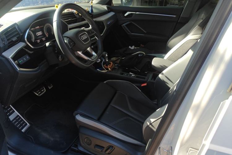 Used Audi Q3 2024 35 TFSI Fashion Dynamic Edition Left Front Seat