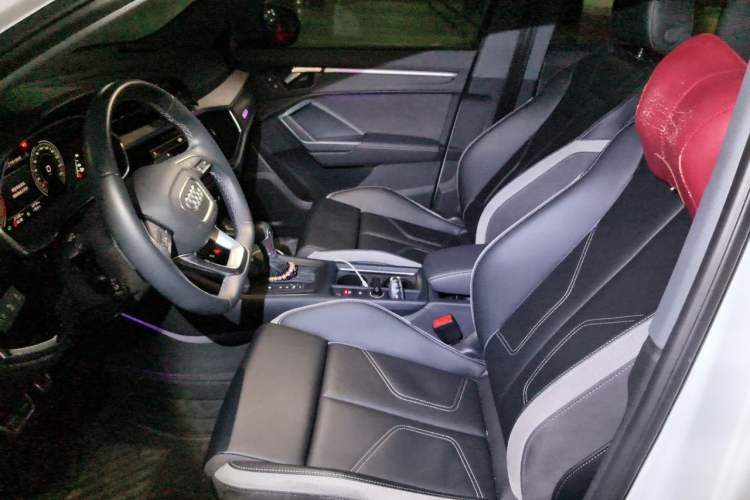 Used Audi Q3 2024 35 TFSI Fashion Dynamic Edition Left Front Seat