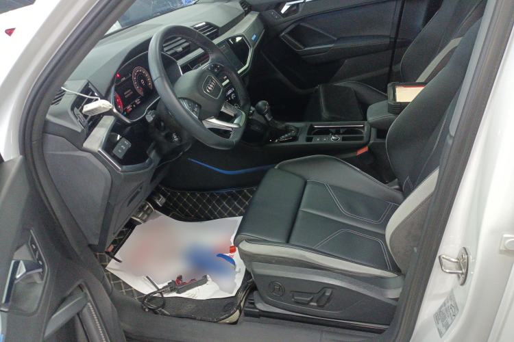 Used Audi Q3 2024 35 TFSI Fashion Dynamic Edition Left Front Seat