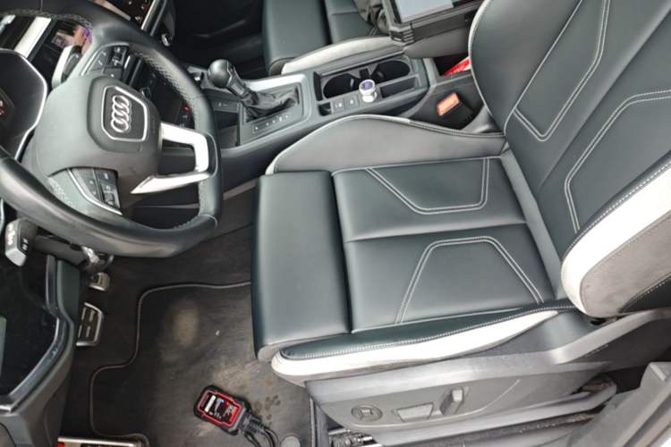 Used Audi Q3 2024 35 TFSI Fashion Dynamic Edition Left Front Seat