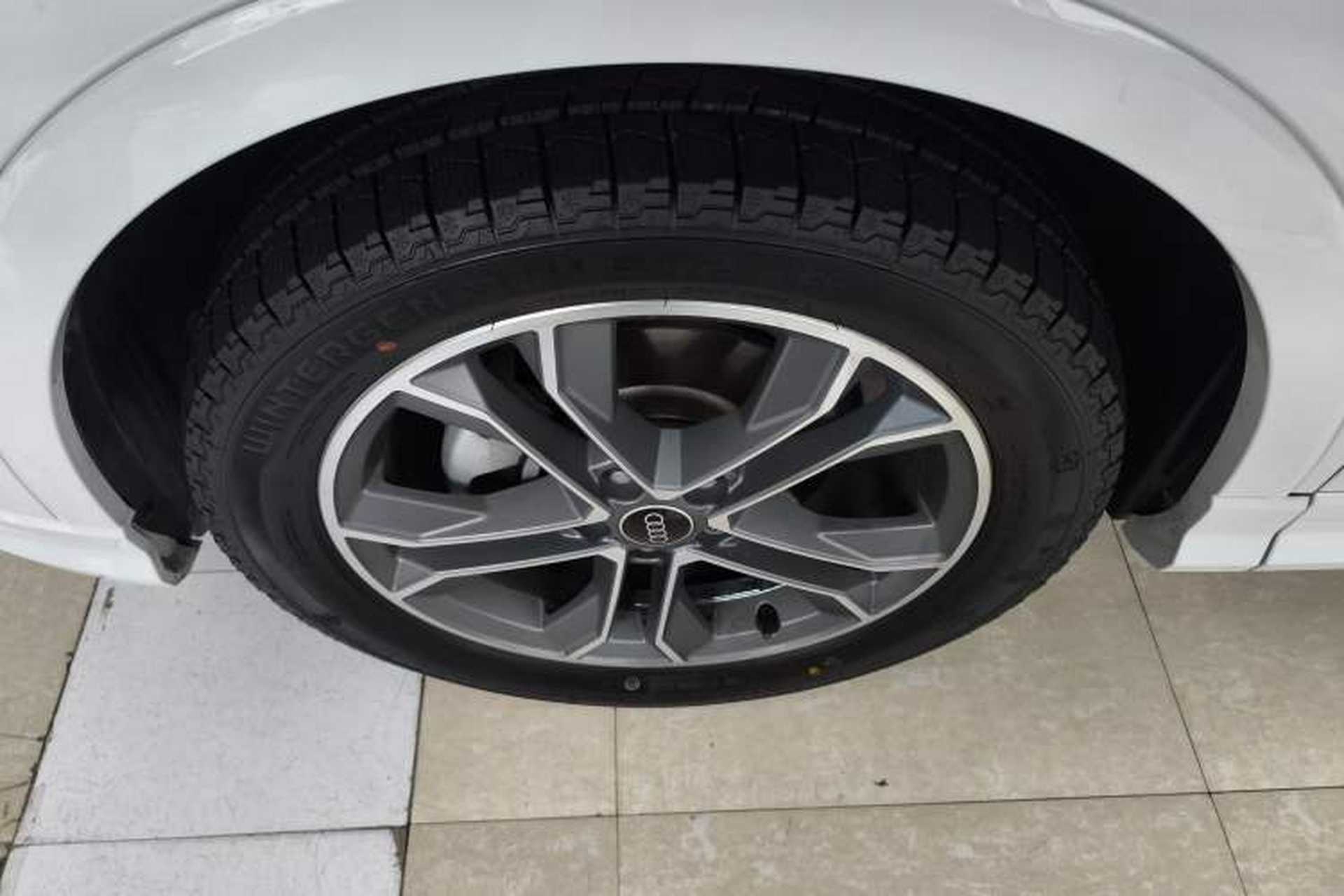Used Audi Q3 2024 40 TFSI Fashion Dynamic Model Left Front Wheel Hub