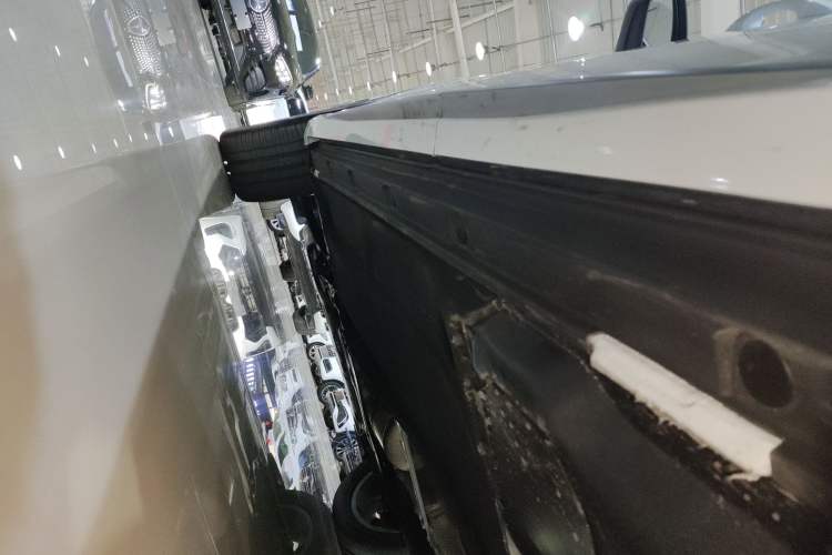 Used Audi Q3 2024 40 TFSI Fashion Dynamic Model Left Side Sill