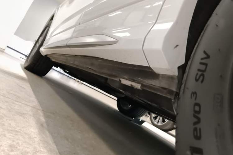 Used Audi Q3 2024 40 TFSI Fashion Dynamic Model Left Side Sill