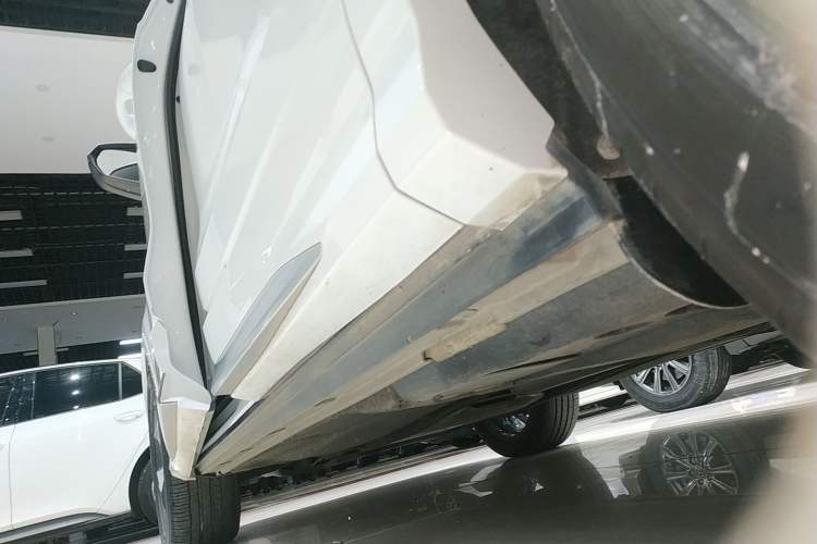 Used Audi Q3 2024 35 TFSI Fashion Dynamic Edition Left Side Sill