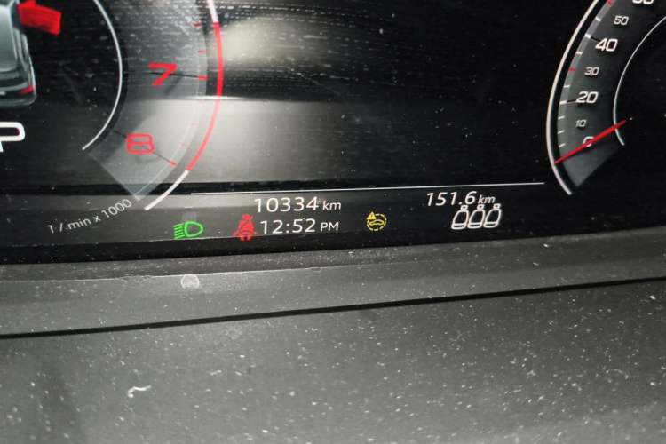 Used Audi Q3 2024 35 TFSI Stylish and Elegant Edition Odometer Close Up