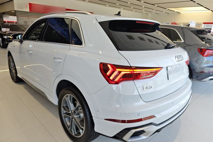 Used Audi Q3 2024 40 TFSI Fashion Dynamic Model Rear Left 45 Deg