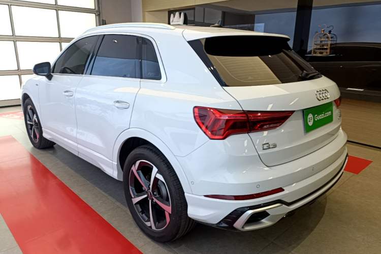 Used Audi Q3 2024 35 TFSI Fashion Dynamic Edition Rear Left 45 Deg