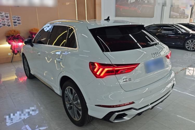 Used Audi Q3 2024 40 TFSI Fashion Dynamic Model Rear Left 45 Deg