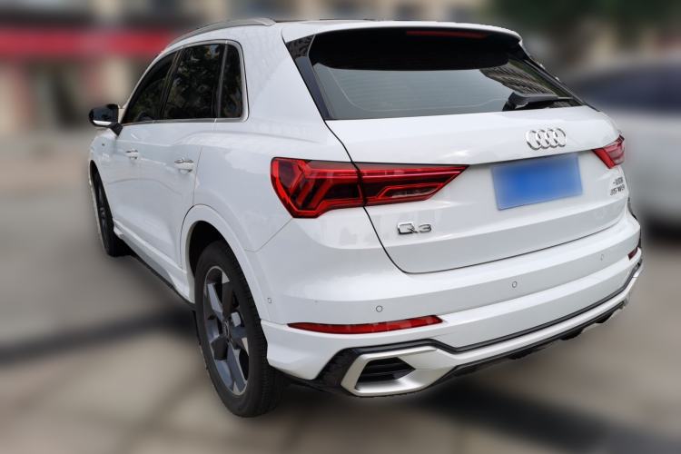 Used Audi Q3 2024 35 TFSI Fashion Dynamic Edition Rear Left 45 Deg