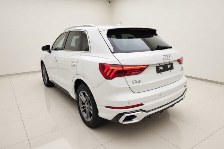 Used Audi Q3 2024 35 TFSI Ambition Dynamic Edition Rear Left 45 Deg