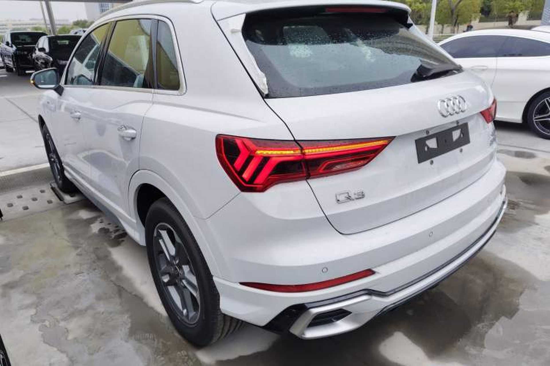 Used Audi Q3 2024 35 TFSI Ambition Dynamic Edition Rear Left 45 Deg