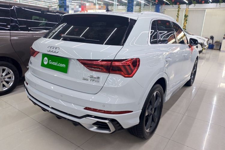 Used Audi Q3 2024 35 TFSI Fashion Dynamic Edition Rear Right 45 Deg