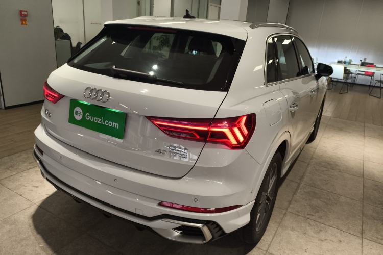Used Audi Q3 2024 40 TFSI Fashion Dynamic Model Rear Right 45 Deg