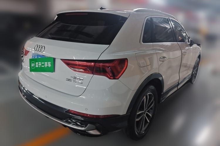 Used Audi Q3 2024 35 TFSI Advanced Style Edition Rear Right 45 Deg