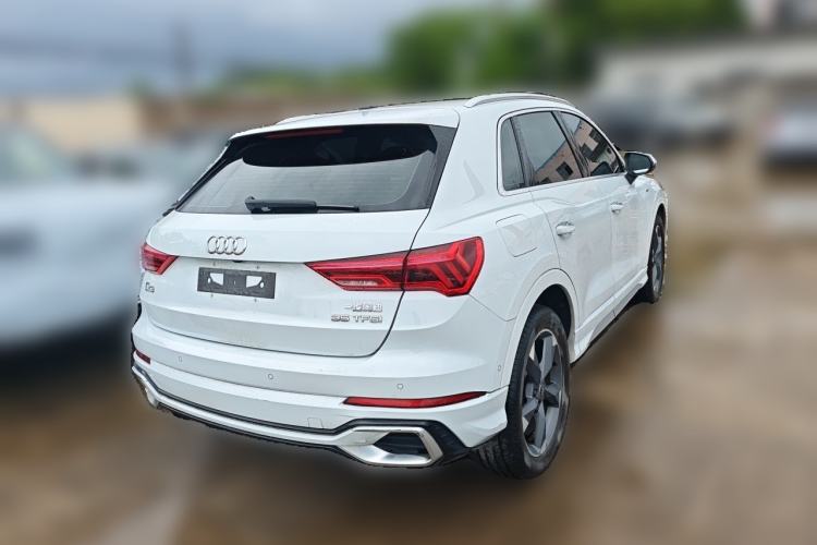 Used Audi Q3 2024 35 TFSI Fashion Dynamic Edition Rear Right 45 Deg