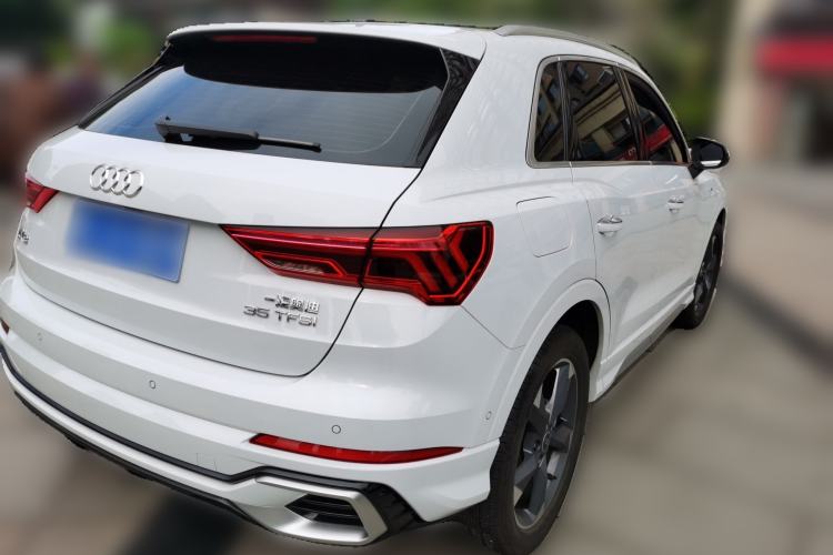 Used Audi Q3 2024 35 TFSI Fashion Dynamic Edition Rear Right 45 Deg