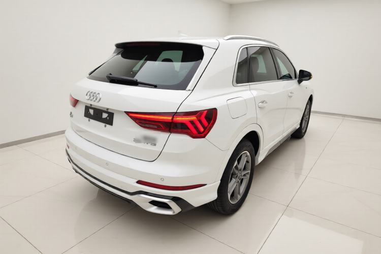 Used Audi Q3 2024 35 TFSI Ambition Dynamic Edition Rear Right 45 Deg