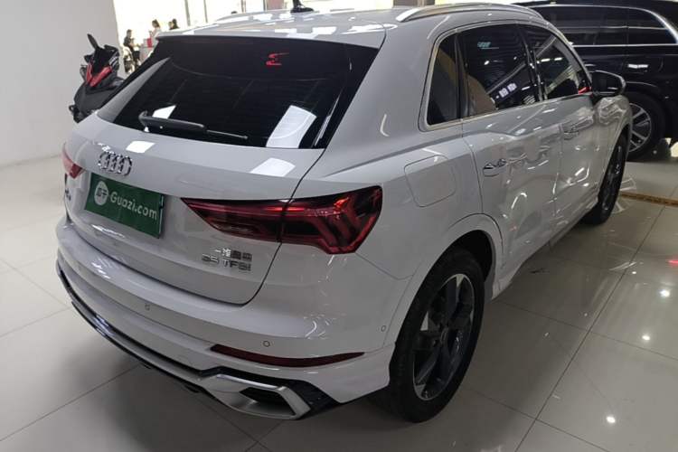 Used Audi Q3 2024 35 TFSI Fashion Dynamic Edition Rear Right 45 Deg