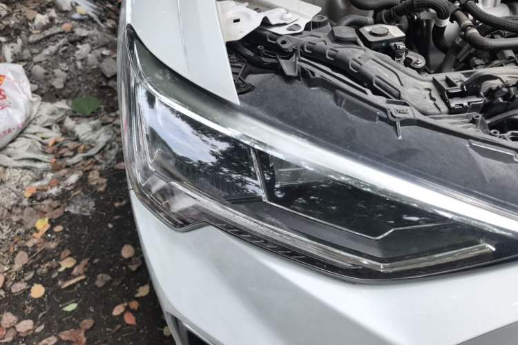 Used Audi Q3 2024 35 TFSI Fashion Dynamic Edition Right Front Headlight