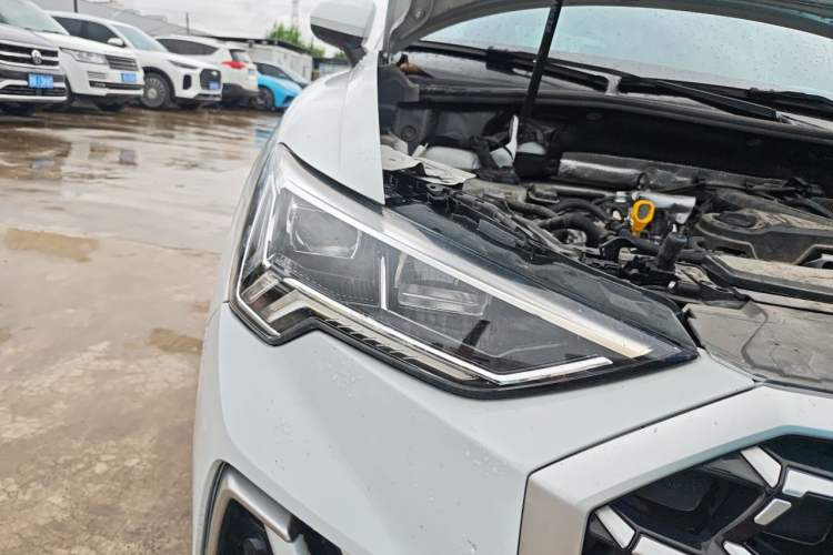 Used Audi Q3 2024 35 TFSI Fashion Dynamic Edition Right Front Headlight