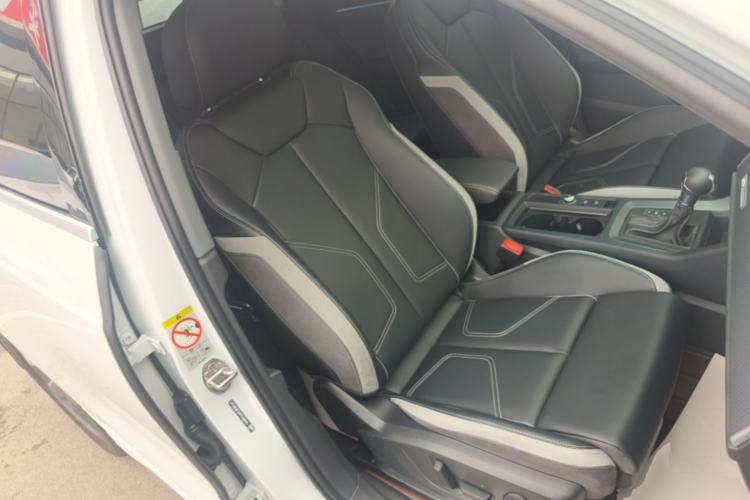 Used Audi Q3 2024 35 TFSI Fashion Dynamic Edition Right Front Seat