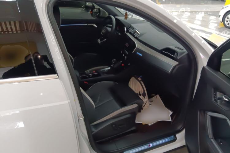 Used Audi Q3 2024 35 TFSI Fashion Dynamic Edition Right Front Seat