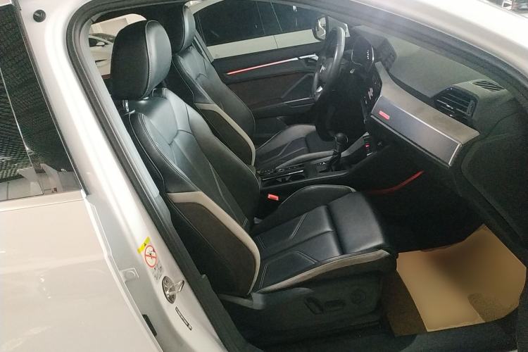 Used Audi Q3 2024 35 TFSI Fashion Dynamic Edition Right Front Seat