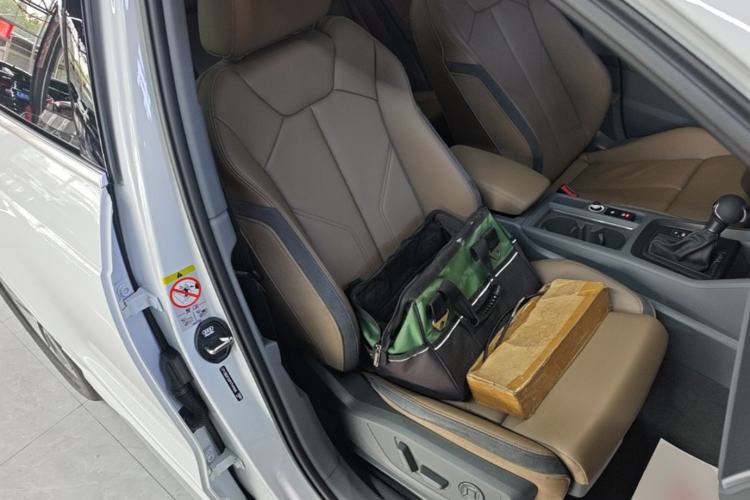 Used Audi Q3 2024 40 TFSI Fashion Dynamic Model Right Front Seat