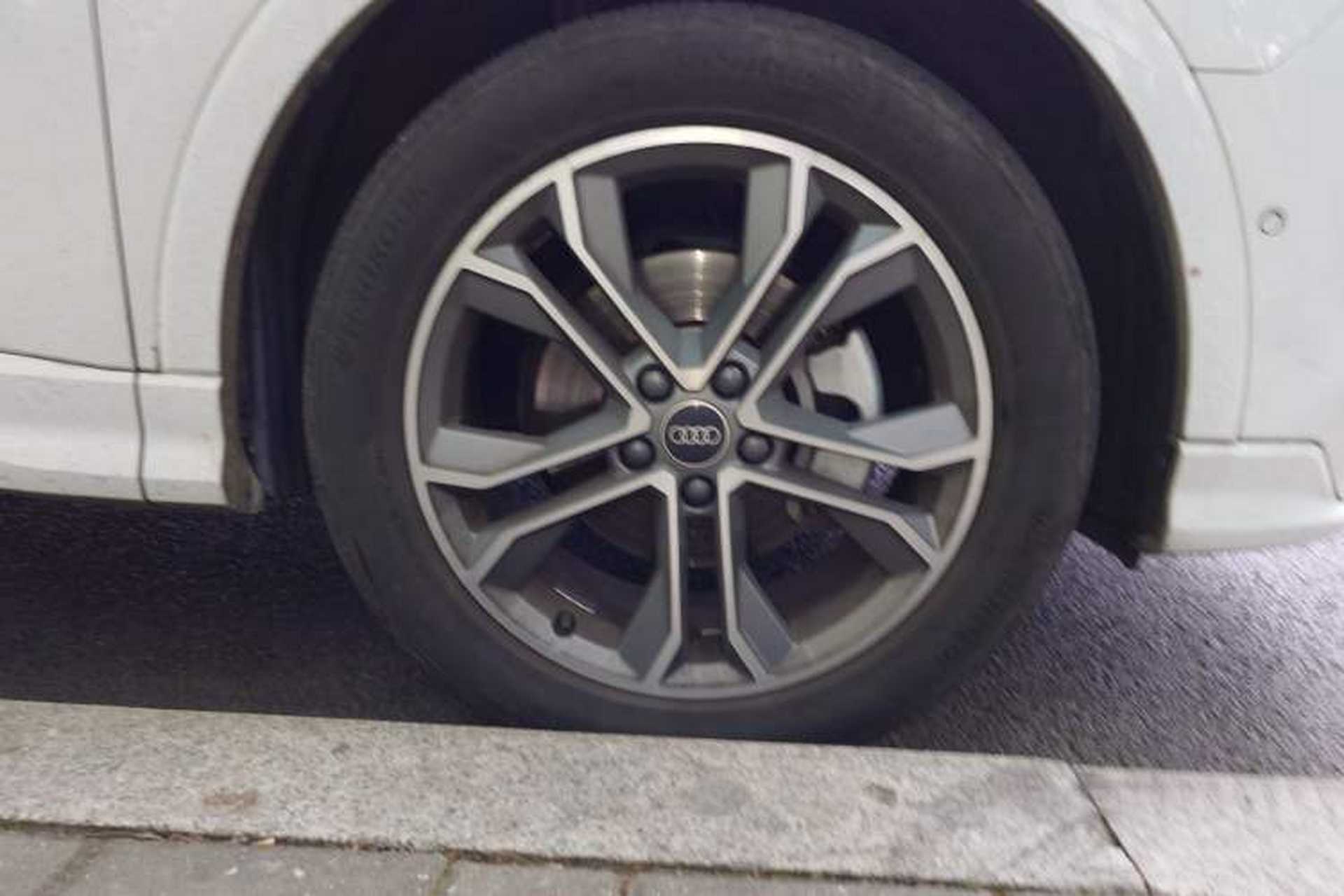 Used Audi Q3 2024 40 TFSI Fashion Dynamic Model Right Front Wheel Hub