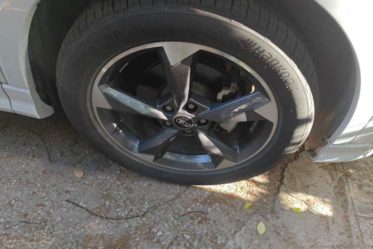 Used Audi Q3 2024 35 TFSI Fashion Dynamic Edition Right Front Wheel Hub