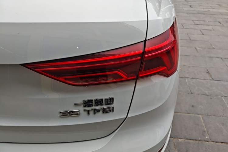 Used Audi Q3 2024 35 TFSI Fashion Dynamic Edition Right Rear Taillight