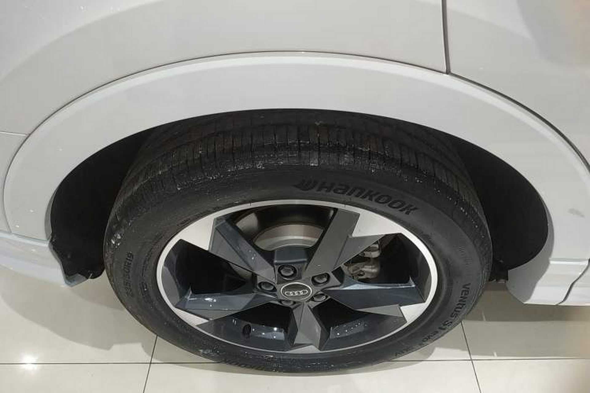 Used Audi Q3 2024 35 TFSI Fashion Dynamic Edition Right Rear Wheel Hub