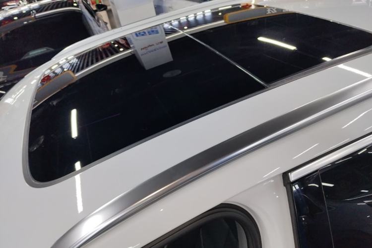 Used Audi Q3 2024 40 TFSI Fashion Dynamic Model Roof