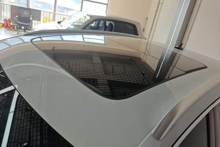 Used Audi Q3 2024 40 TFSI Fashion Dynamic Model Roof