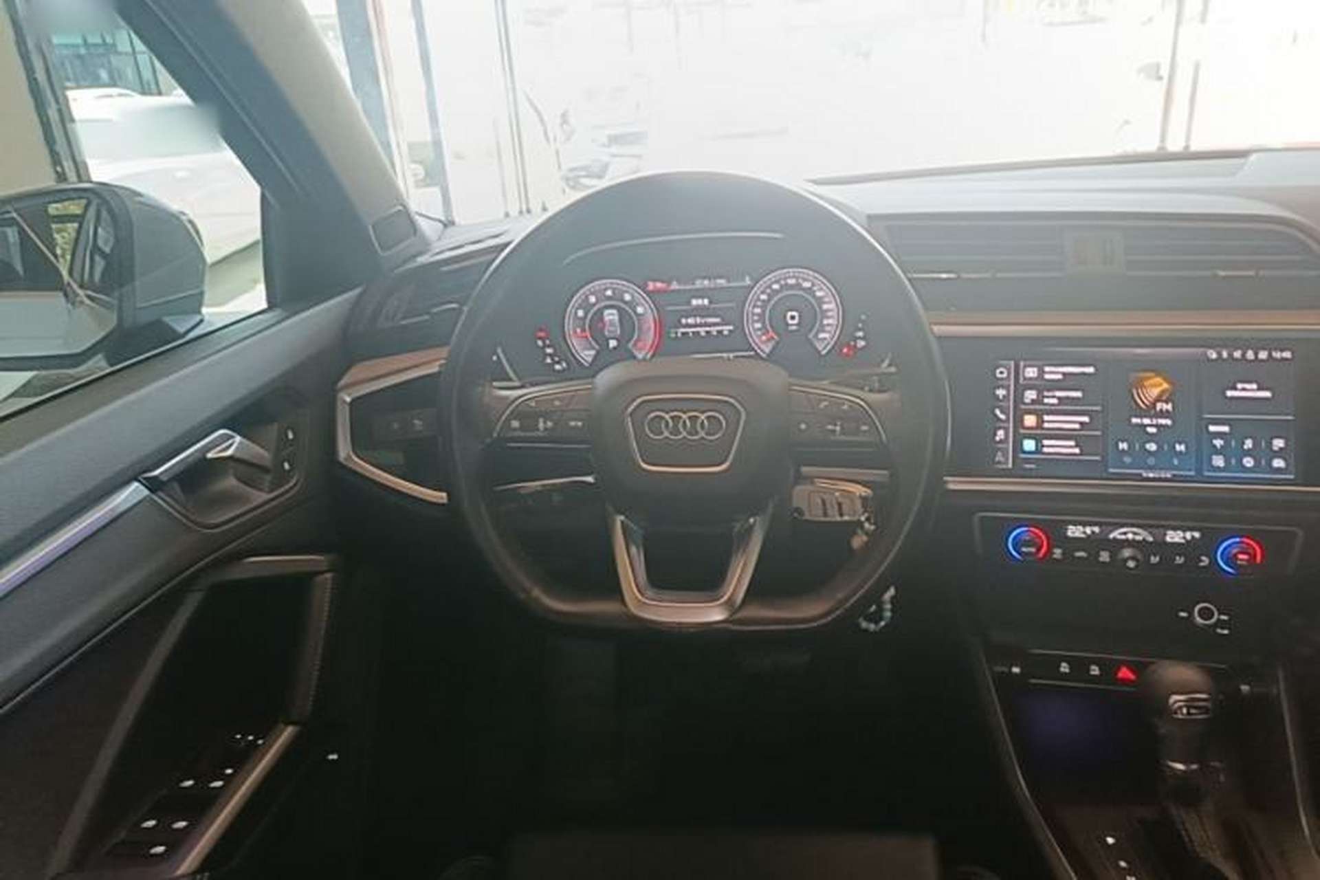 Used Audi Q3 2024 35 TFSI Ambition Dynamic Edition Steering Wheel