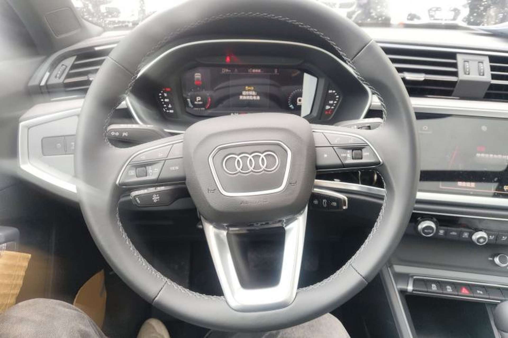 Used Audi Q3 2024 35 TFSI Ambition Dynamic Edition Steering Wheel