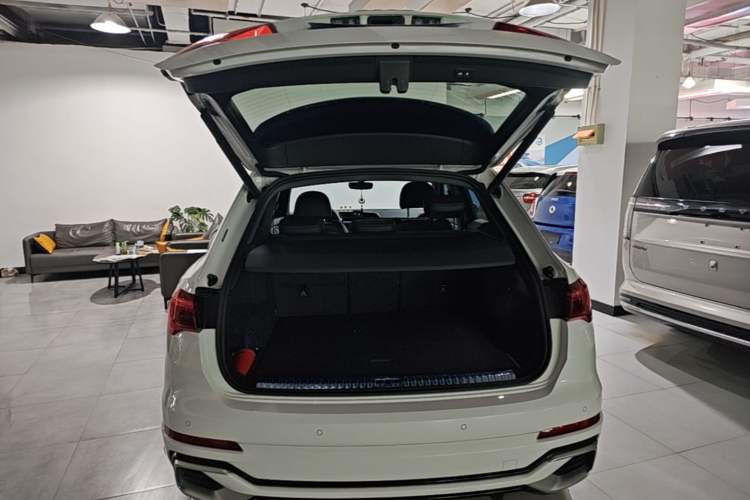 Used Audi Q3 2024 35 TFSI Fashion Dynamic Edition Trunk