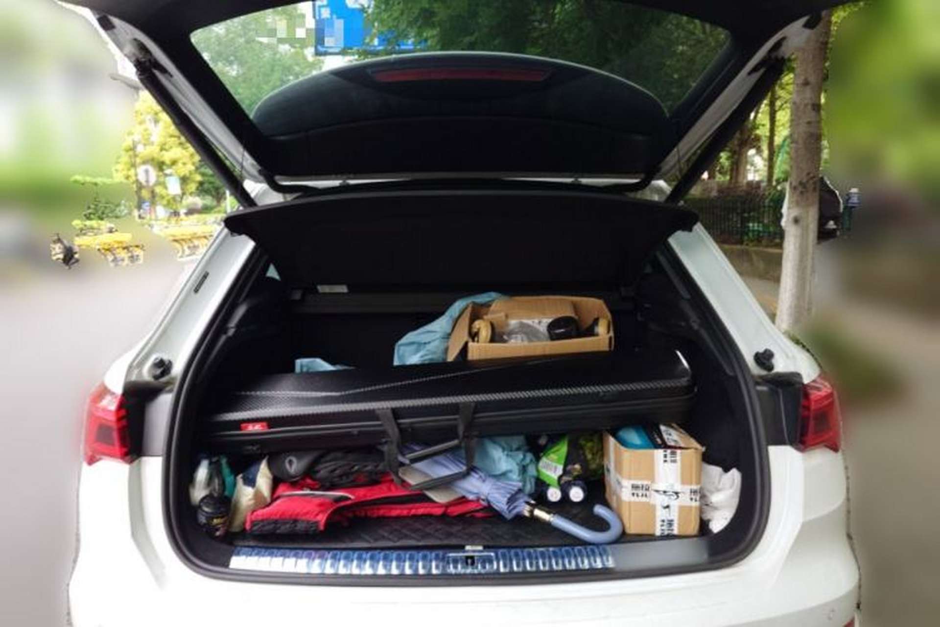 Used Audi Q3 2024 40 TFSI Fashion Dynamic Model Trunk