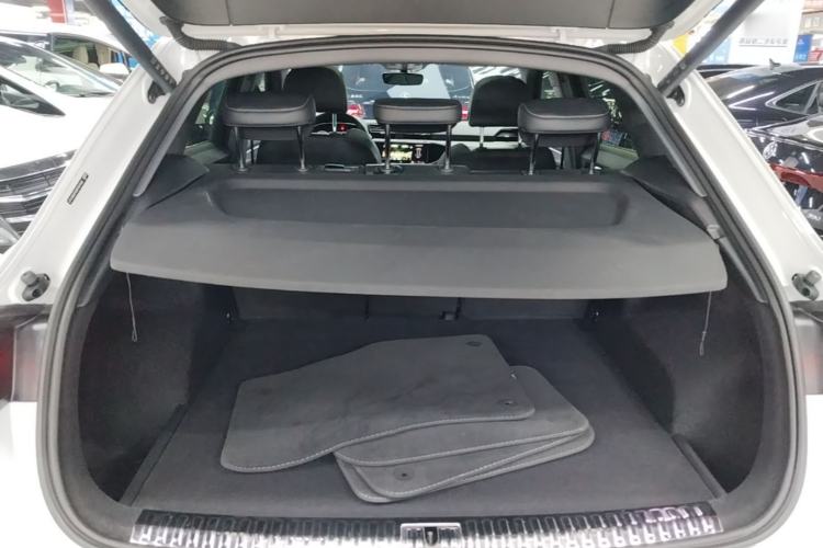 Used Audi Q3 2024 40 TFSI Fashion Dynamic Model Trunk