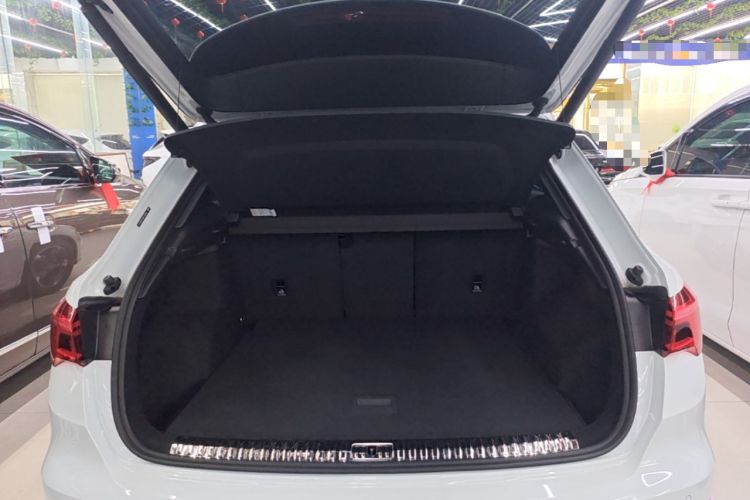 Used Audi Q3 2024 35 TFSI Fashion Dynamic Edition Trunk