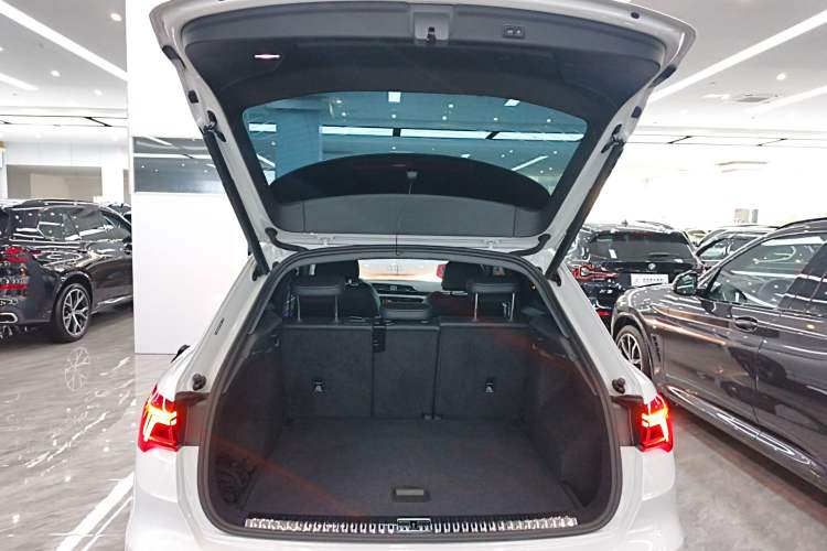 Used Audi Q3 2024 35 TFSI Fashion Dynamic Edition Trunk