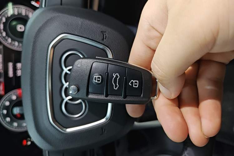 Used Audi Q3 2024 35 TFSI Fashion Dynamic Edition Vehicle Key