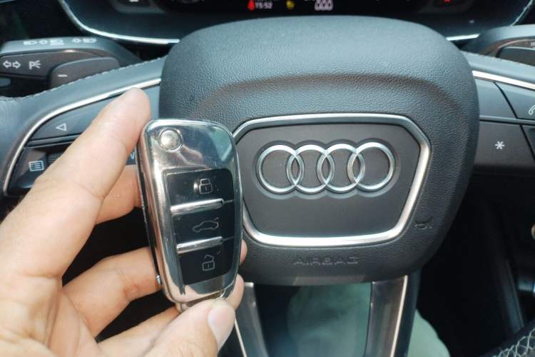 Used Audi Q3 2024 35 TFSI Fashion Dynamic Edition Vehicle Key