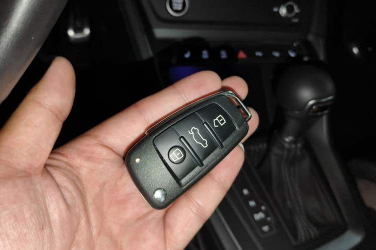 Used Audi Q3 2024 35 TFSI Stylish and Elegant Edition Vehicle Key