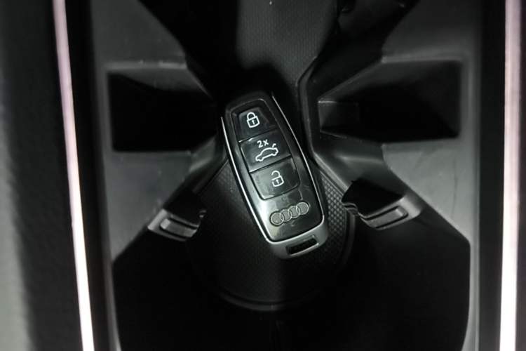 Used Audi Q3 2024 35 TFSI Fashion Dynamic Edition Vehicle Key