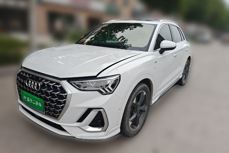 Gebrauchter Audi Q3 2024 35 TFSI Fashion Dynamic Edition Guazi used car, China used car export, Used car for sale, Used cars, Cheapest cars for sale